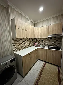 Kirayə verilir 2 otaqlı mənzil 80 m²