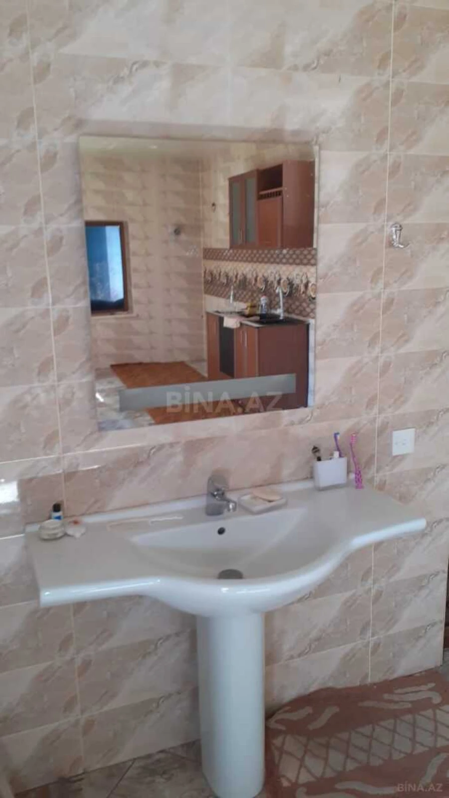 Satılır 6 otaqlı həyət evi 470 m²