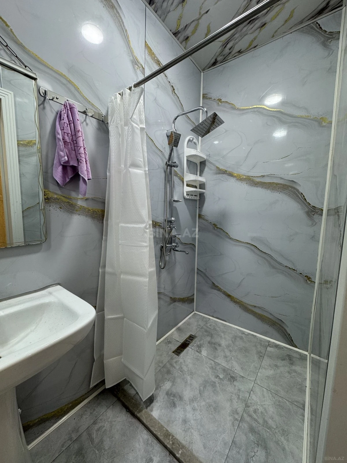 Kirayə verilir 2 otaqlı həyət evi 50 m²