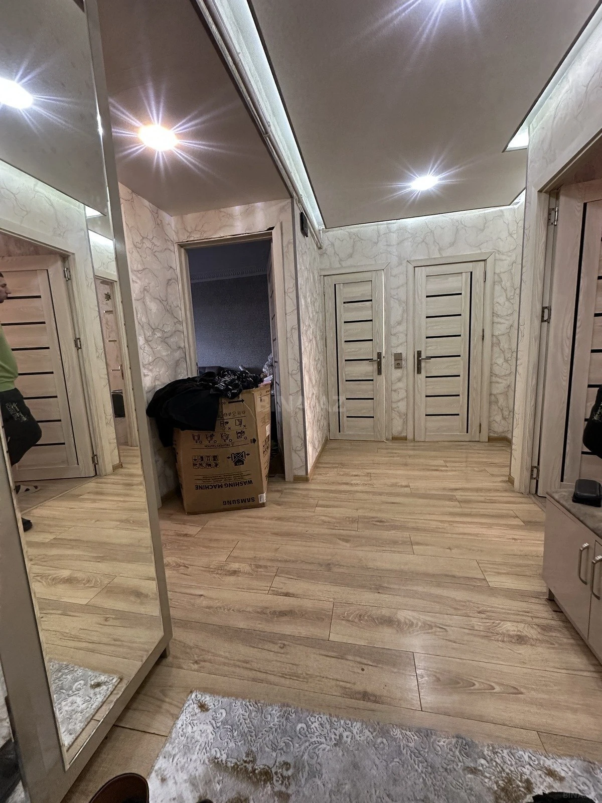 Satılır 3 otaqlı mənzil 76 m²