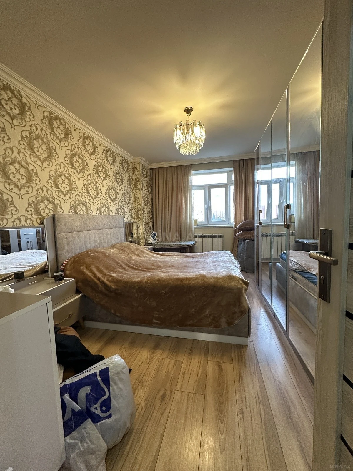 Satılır 3 otaqlı mənzil 76 m²