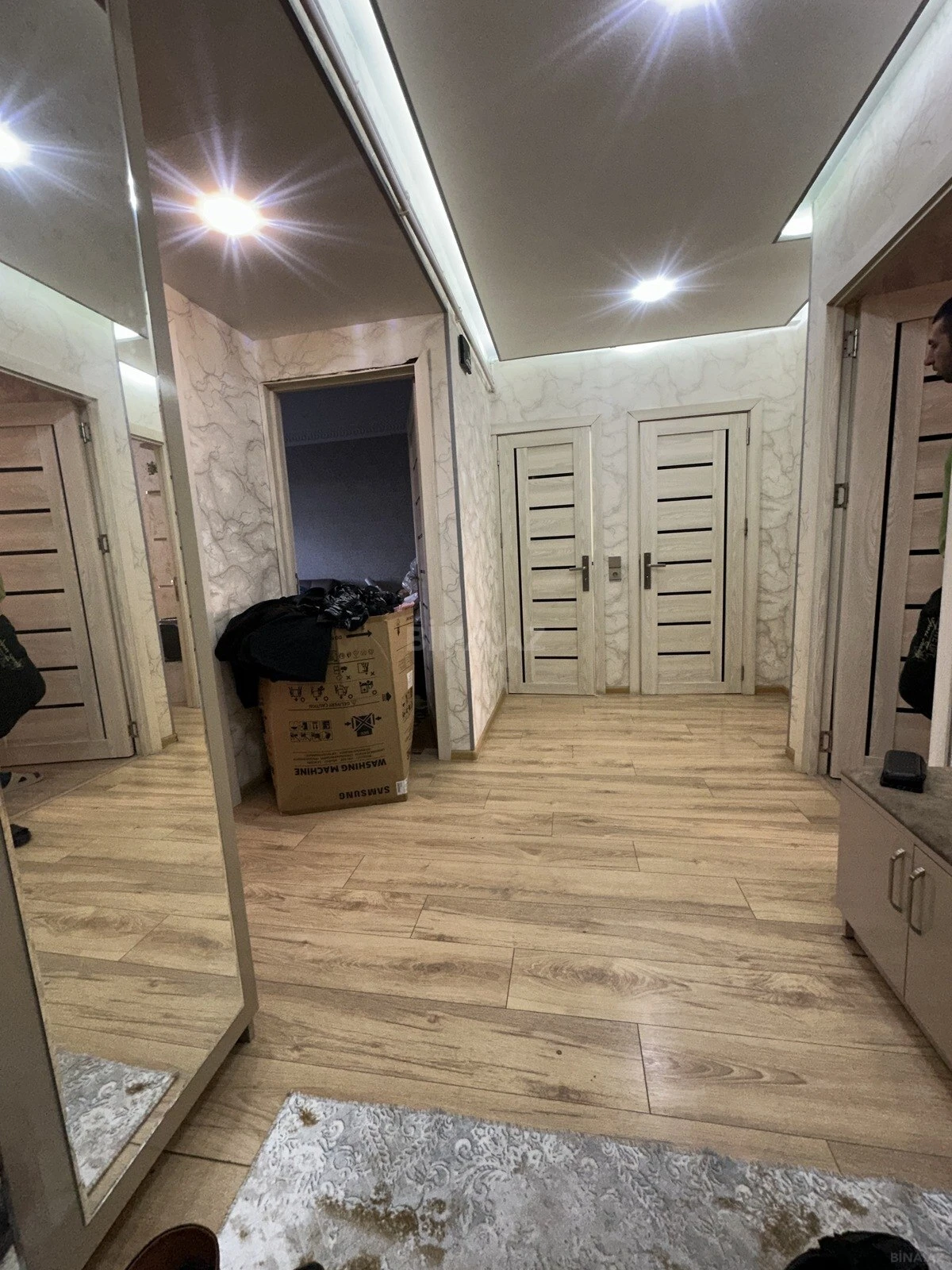 Satılır 3 otaqlı mənzil 76 m²