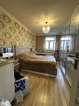 Satılır 3 otaqlı mənzil 76 m²