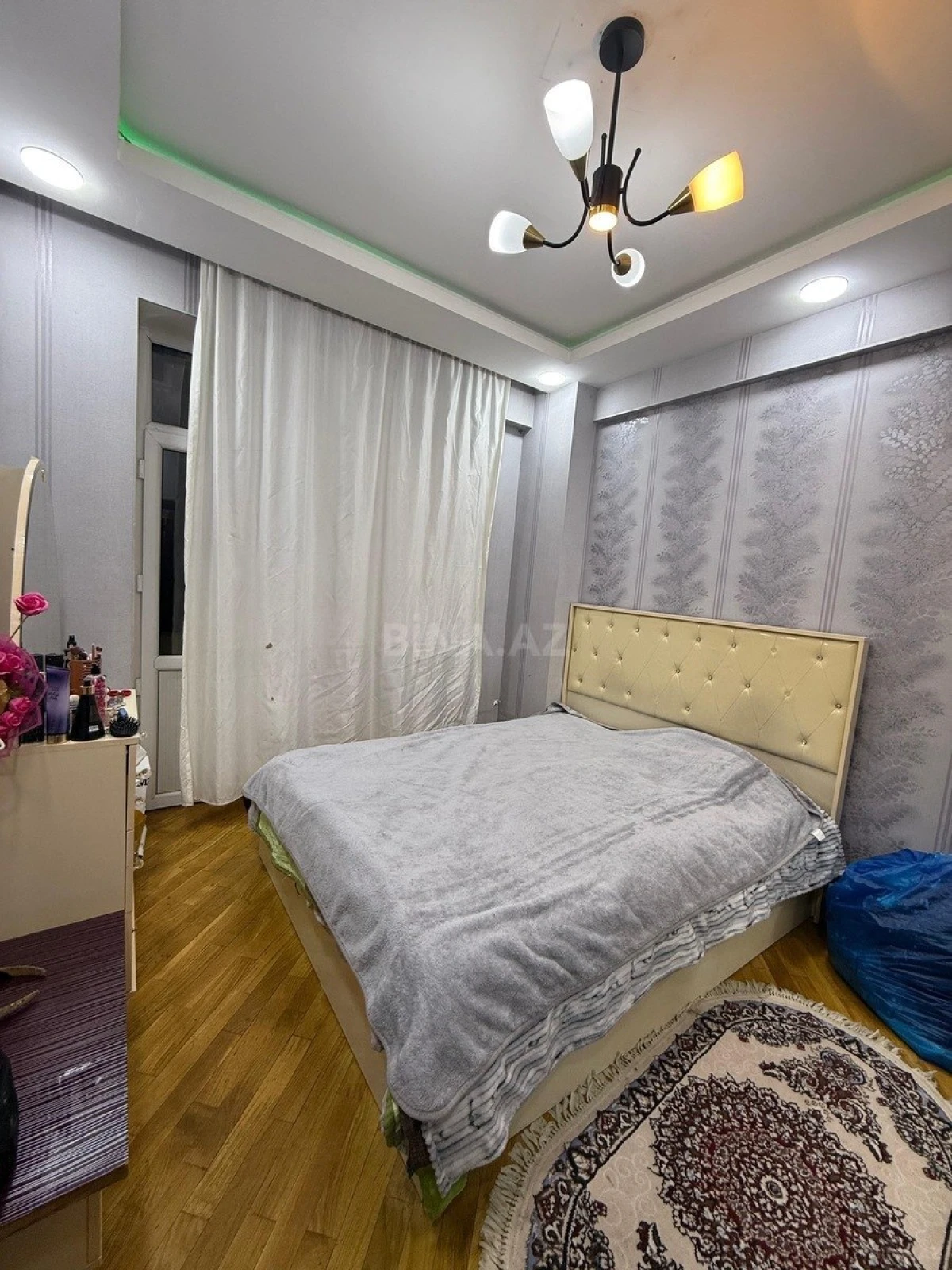 Satılır 2 otaqlı mənzil 52 m²