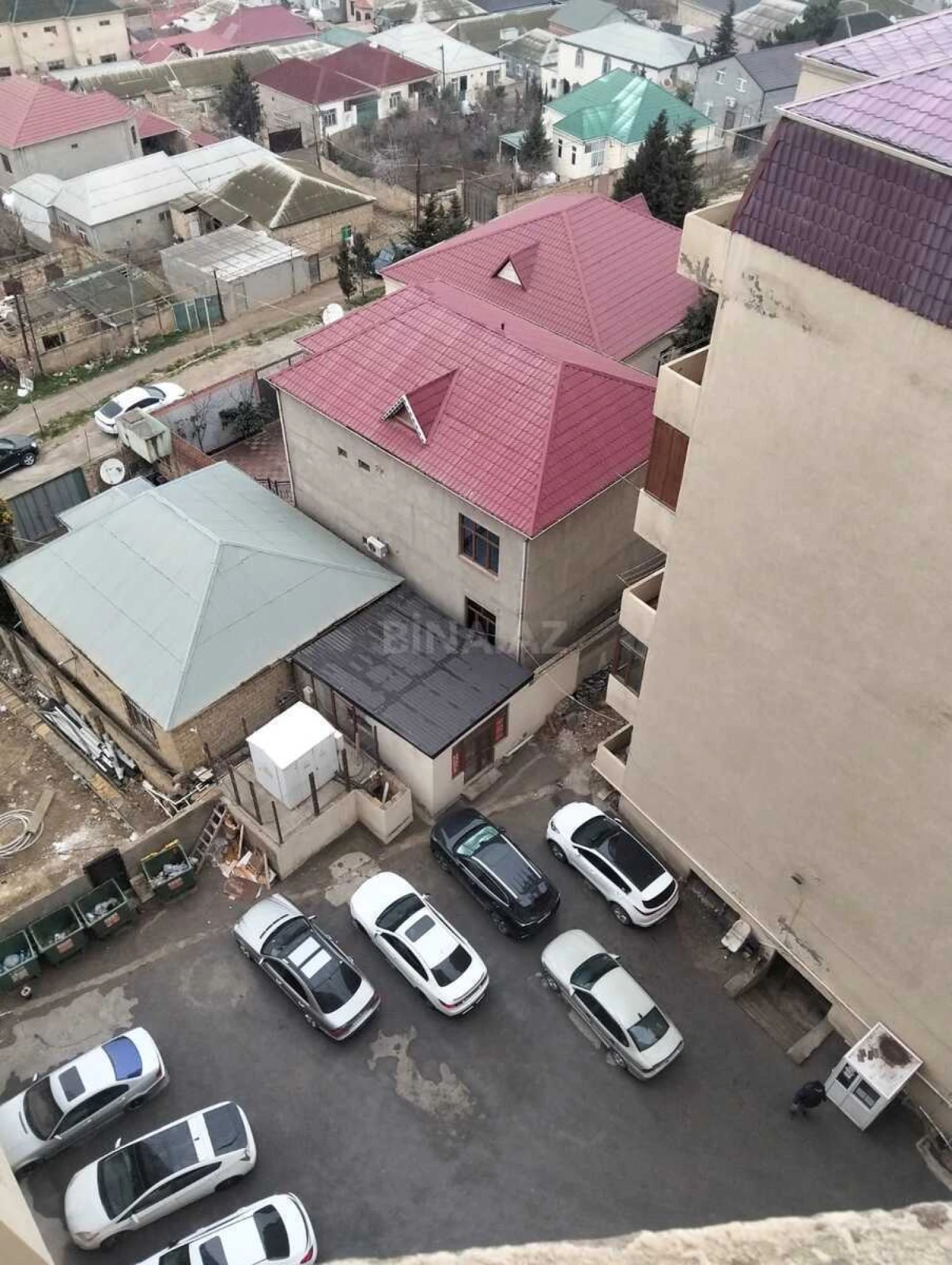 Satılır 2 otaqlı mənzil 74 m²