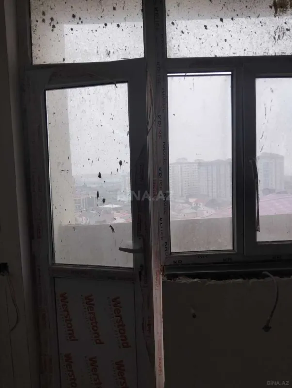 Satılır 2 otaqlı mənzil 74 m²