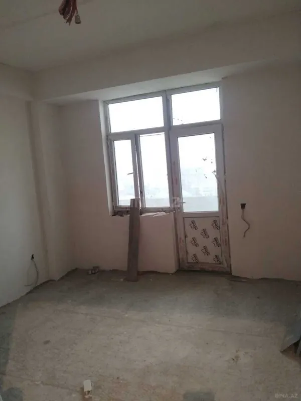 Satılır 2 otaqlı mənzil 74 m²
