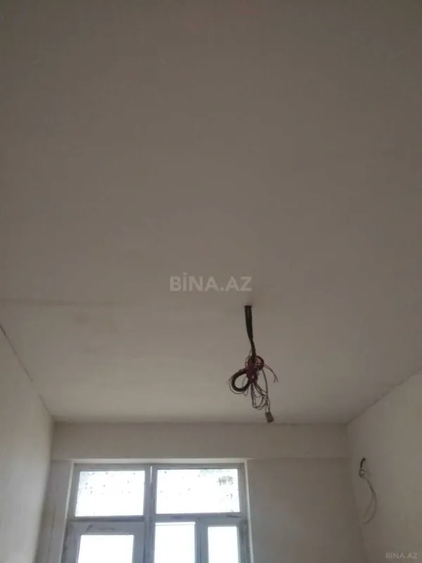 Satılır 2 otaqlı mənzil 74 m²