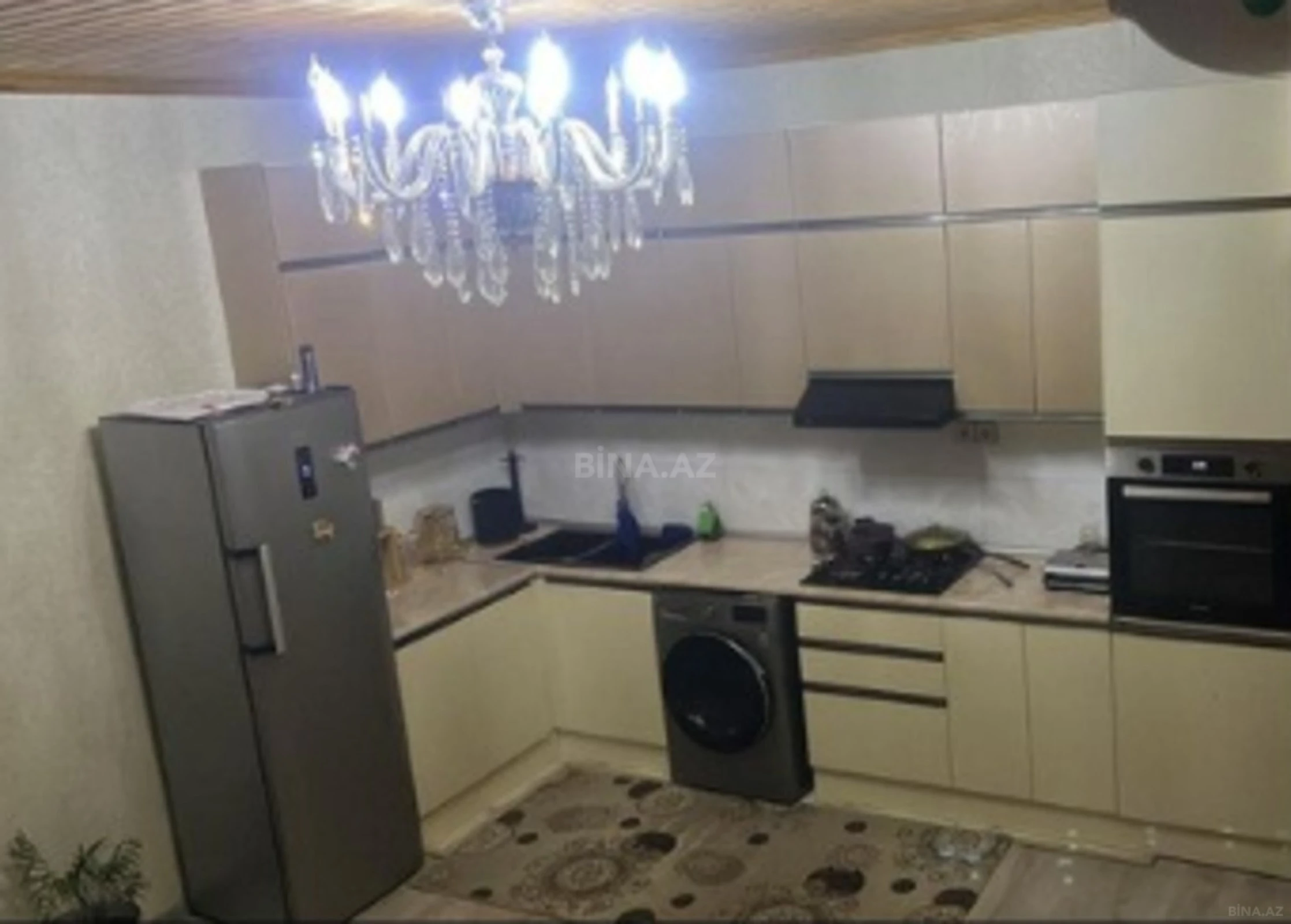 Satılır 4 otaqlı həyət evi 170 m²