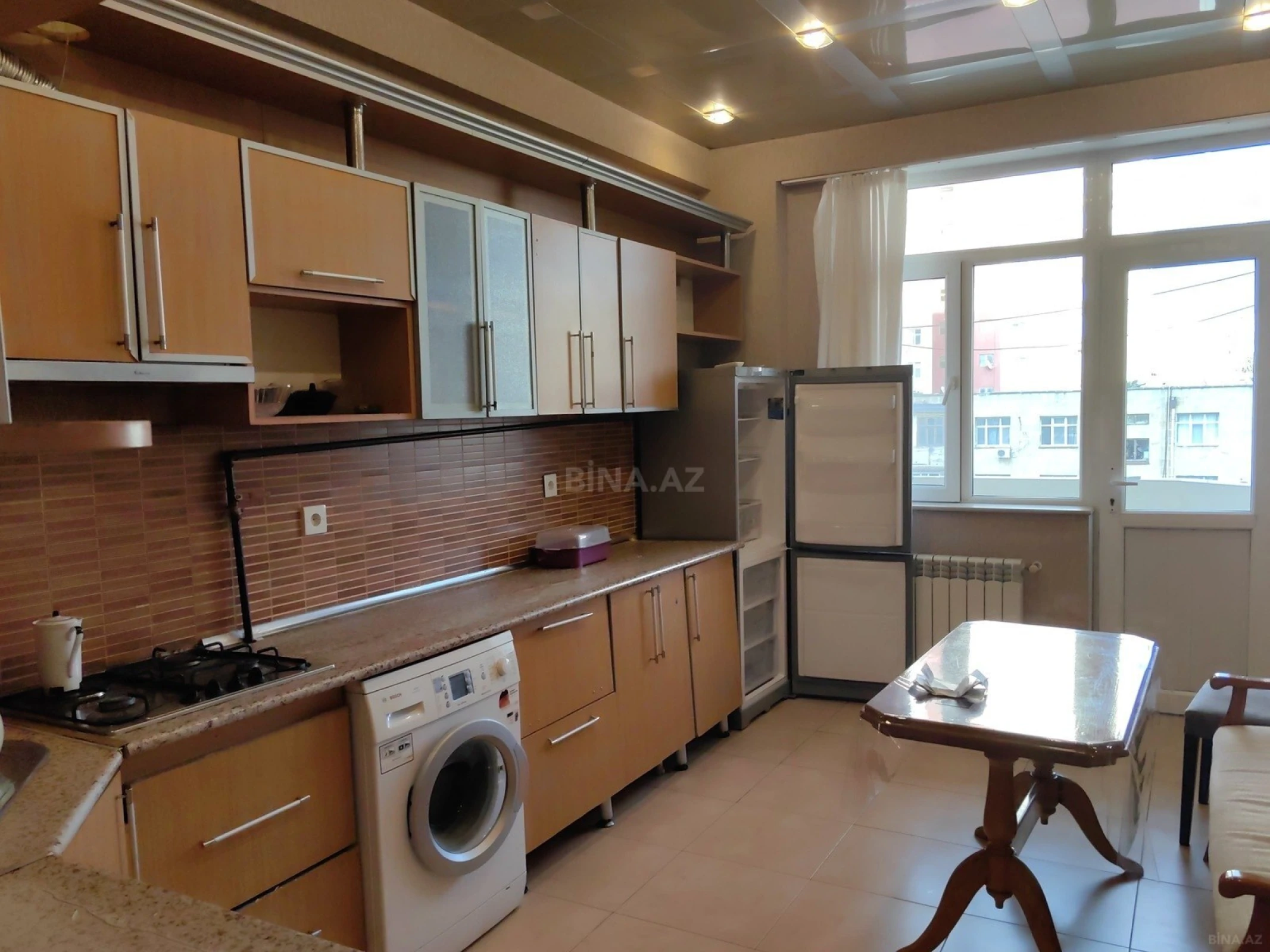 Kirayə verilir 3 otaqlı mənzil 120 m²