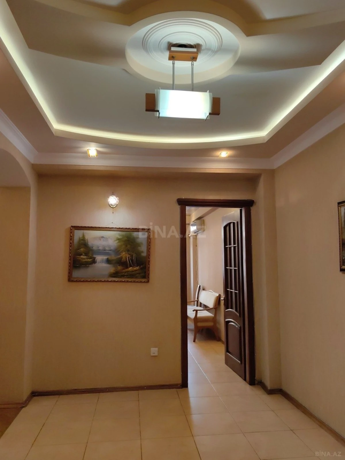 Kirayə verilir 3 otaqlı mənzil 120 m²