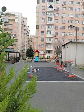 Satılır 3 otaqlı mənzil 79.9 m²