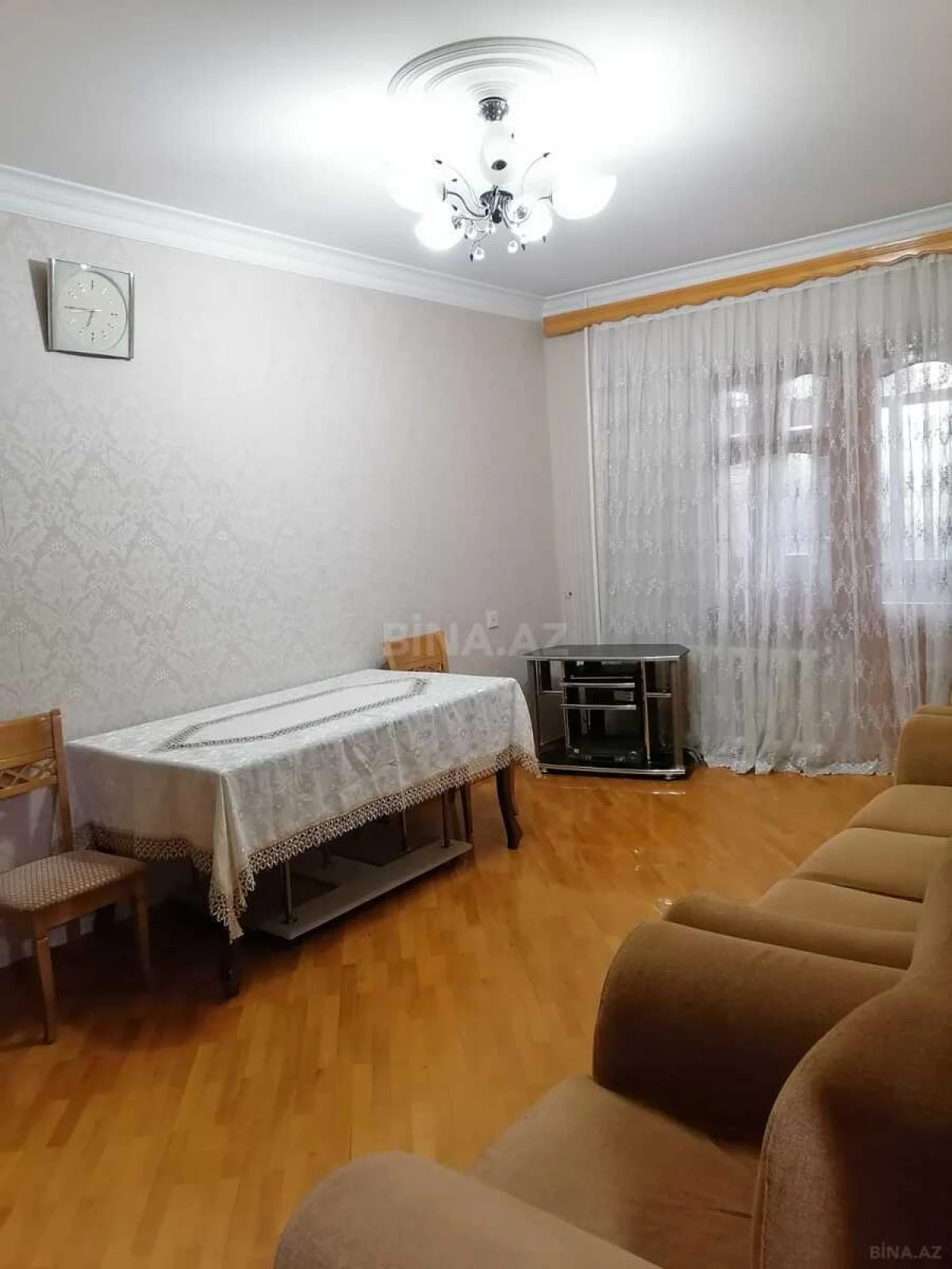 Satılır 3 otaqlı mənzil 79.9 m²