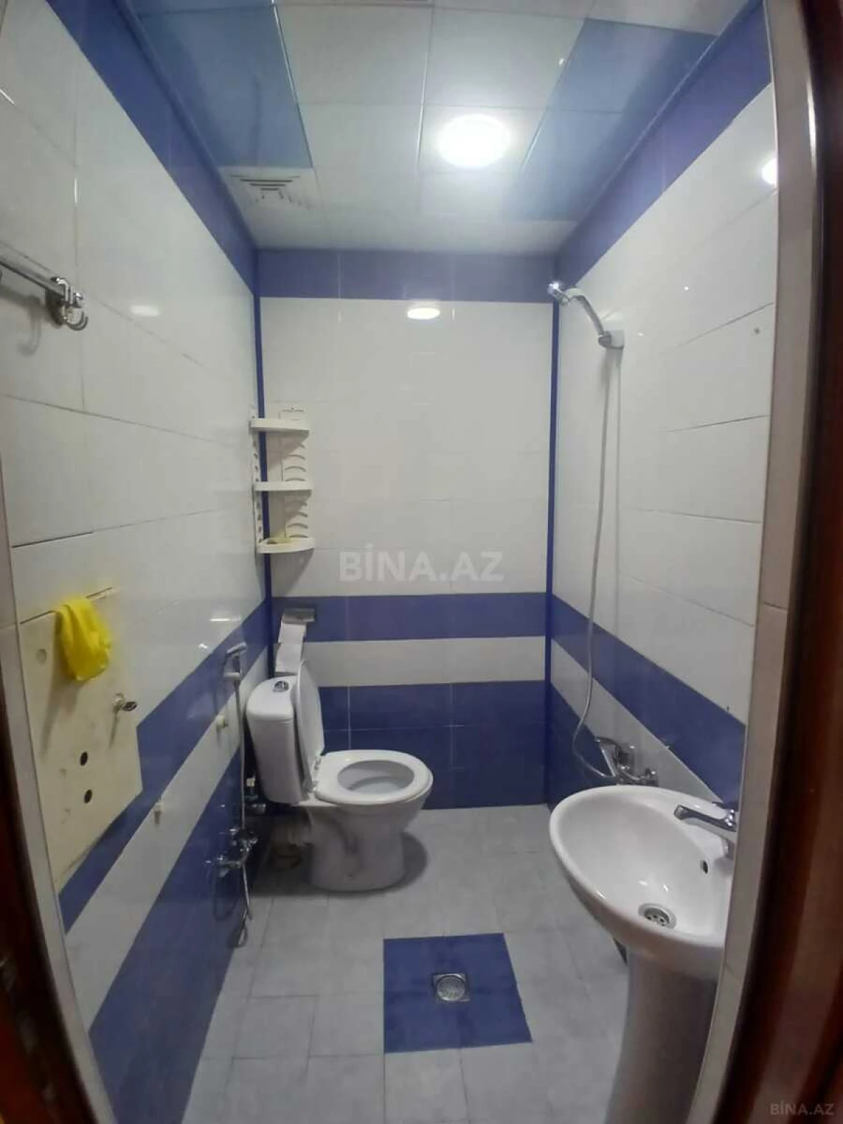 Satılır 2 otaqlı mənzil 63 m²