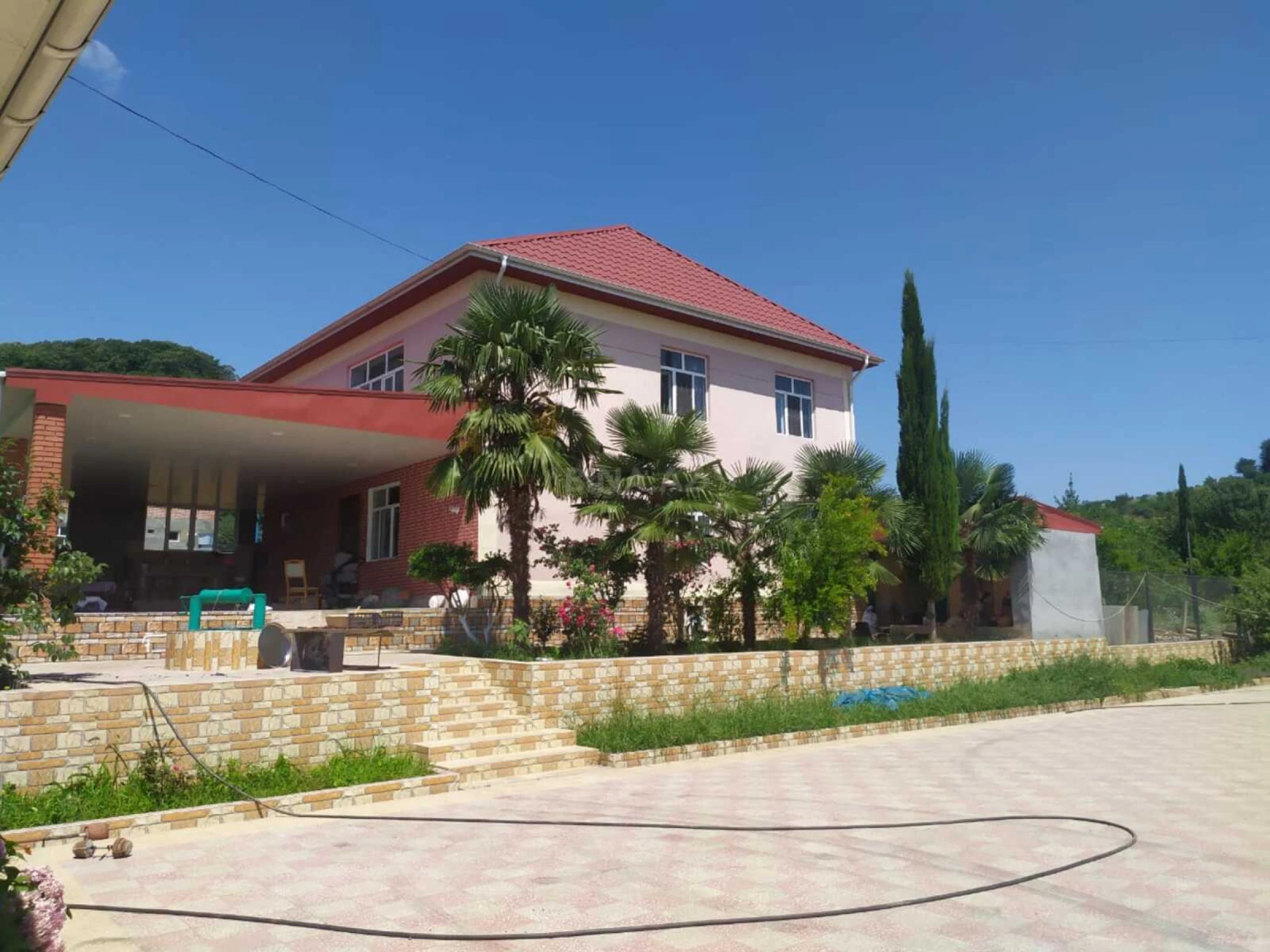 Satılır 4 otaqlı həyət evi 110 m²