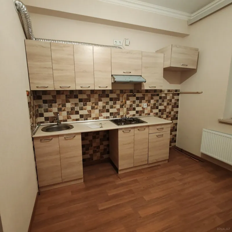 Kirayə verilir 4 otaqlı mənzil 99 m²