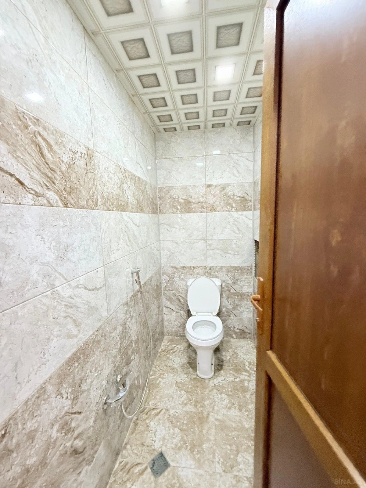 Satılır 3 otaqlı mənzil 110 m²
