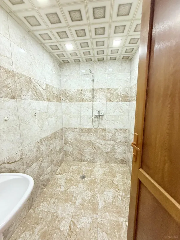 Satılır 3 otaqlı mənzil 110 m²