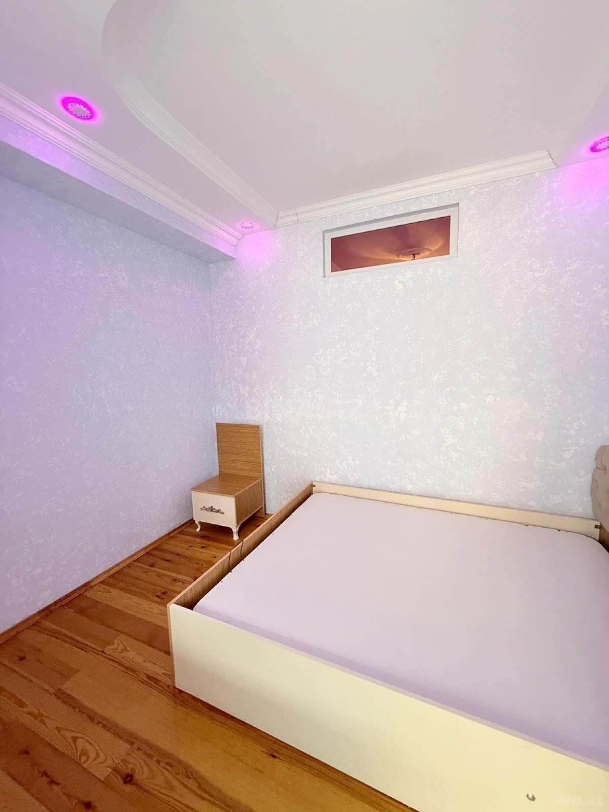 Satılır 3 otaqlı mənzil 110 m²