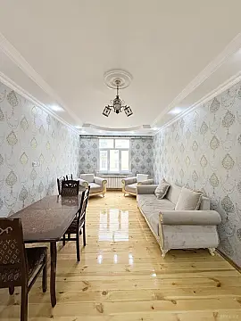 Satılır 3 otaqlı mənzil 110 m²