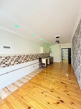 Satılır 3 otaqlı mənzil 110 m²
