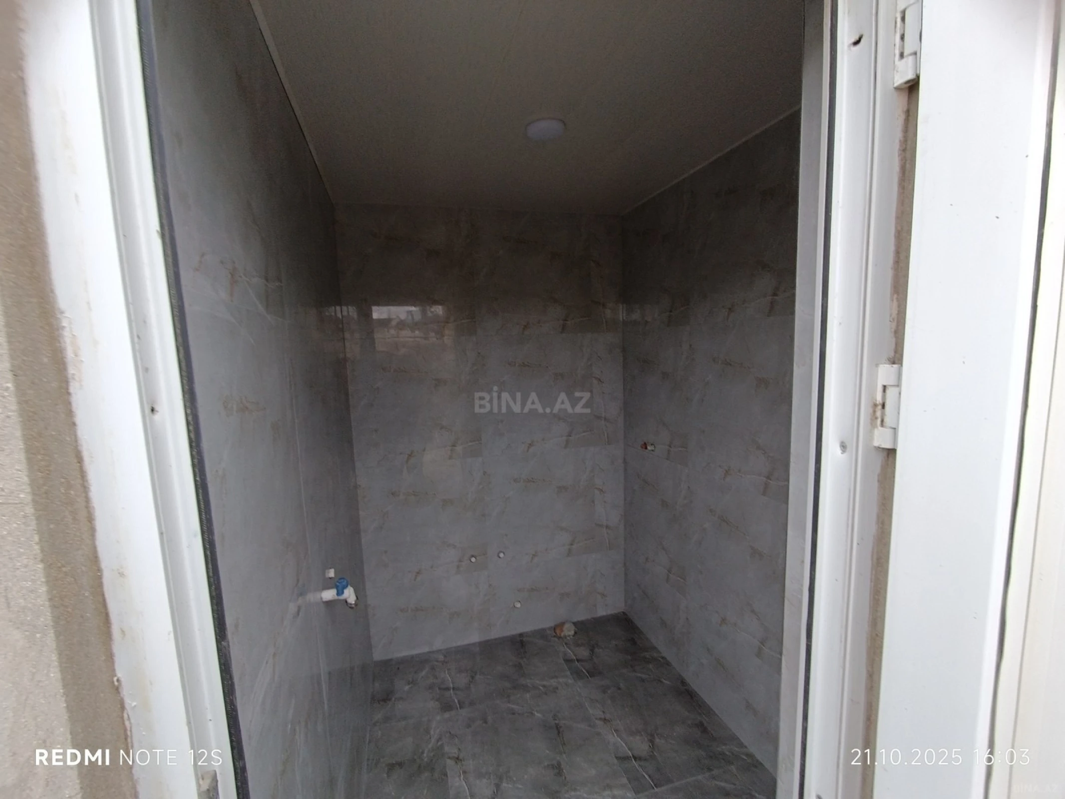 Satılır 1 otaqlı həyət evi 22 m²