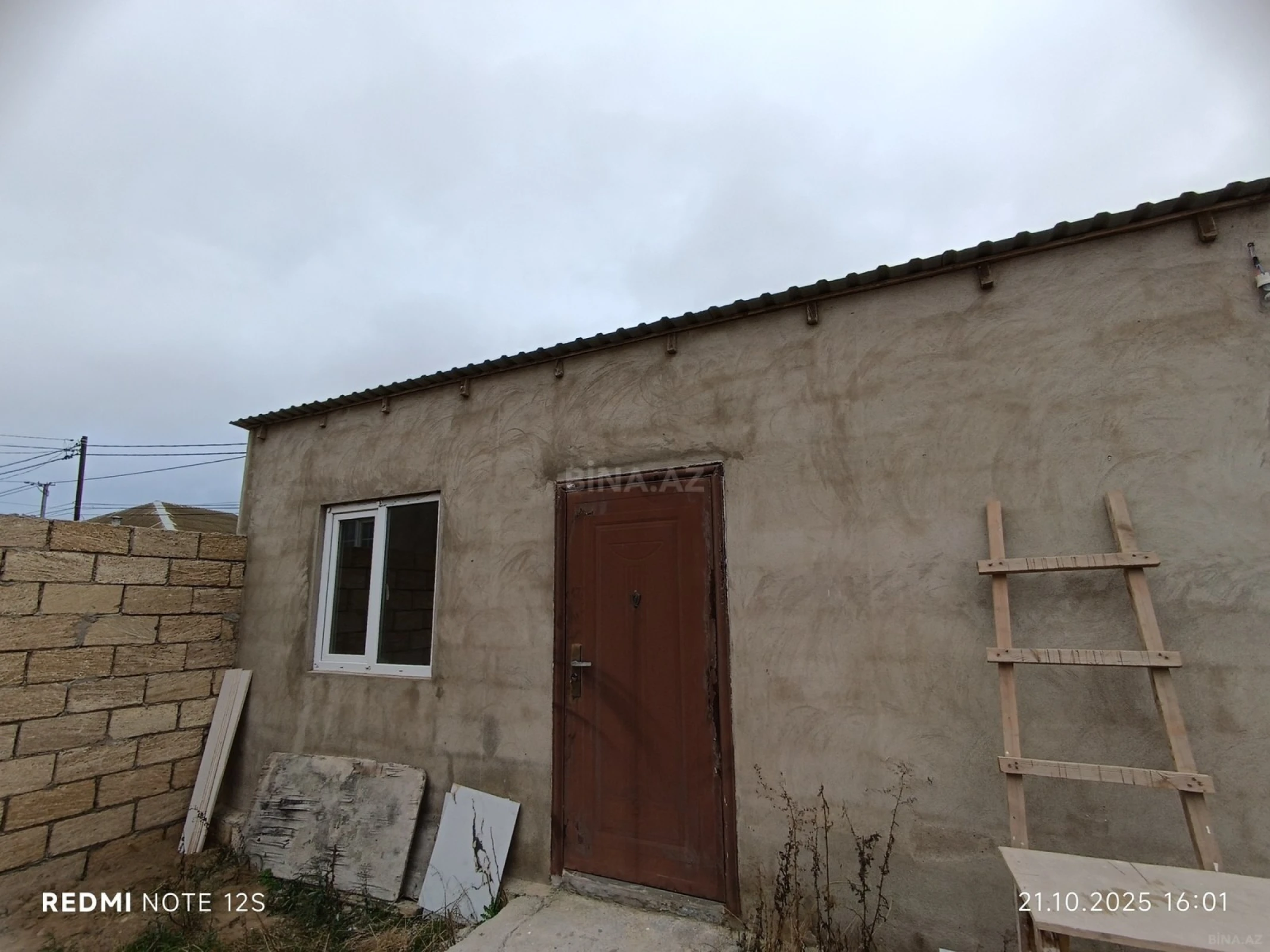 Satılır 1 otaqlı həyət evi 22 m²