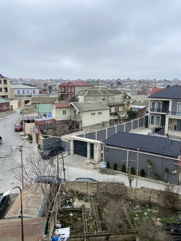 Kirayə verilir 2 otaqlı mənzil 75 m²
