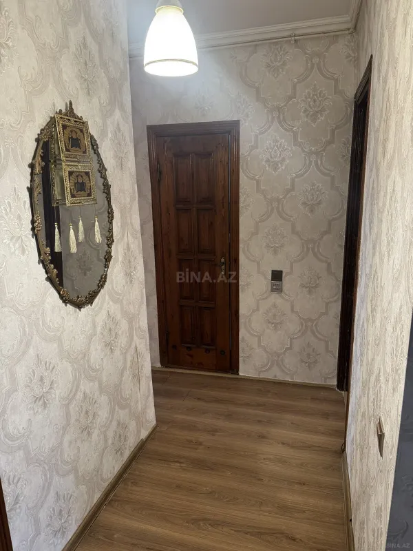 Kirayə verilir 2 otaqlı mənzil 75 m²