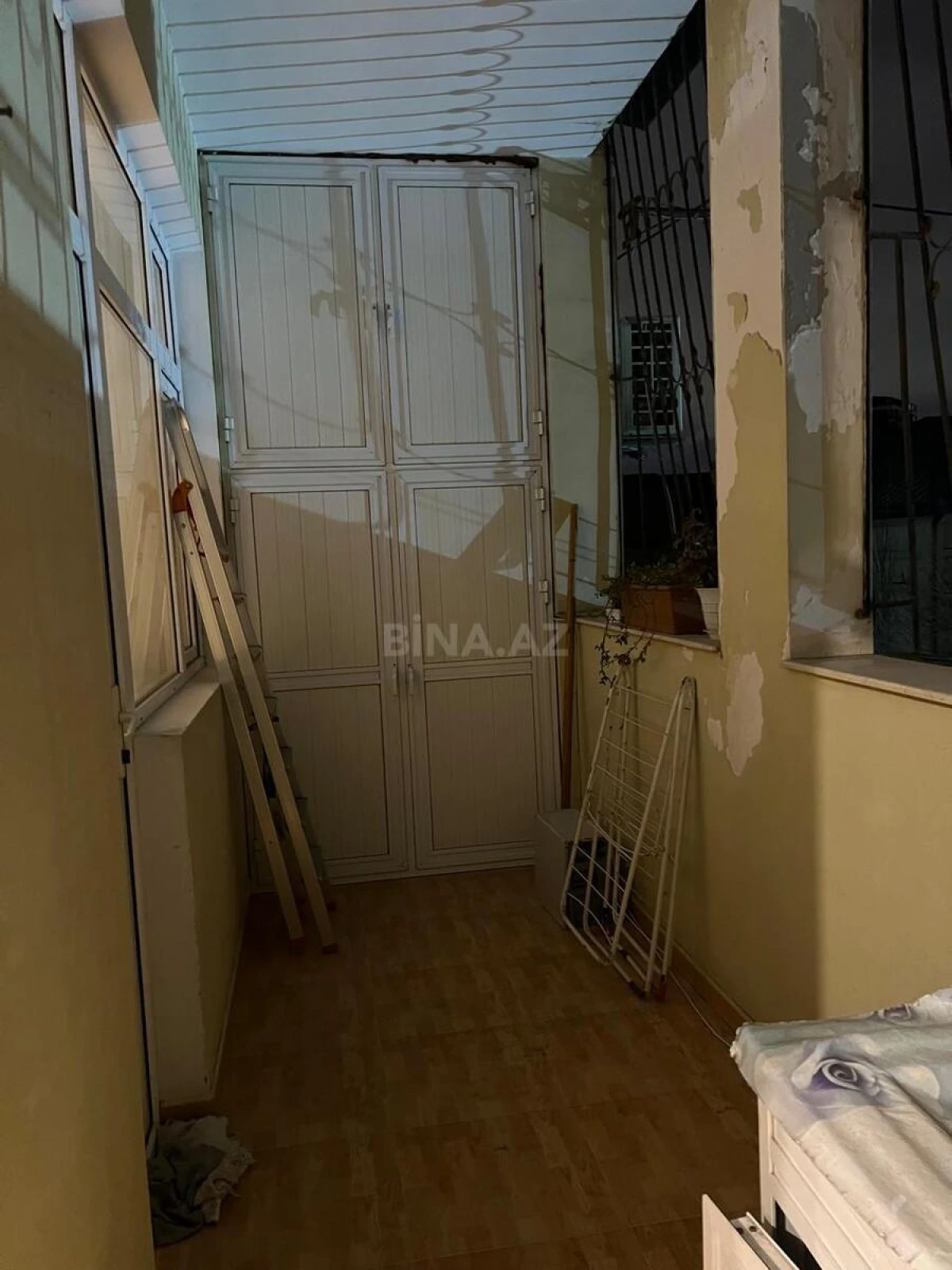 Satılır 3 otaqlı mənzil 114 m²