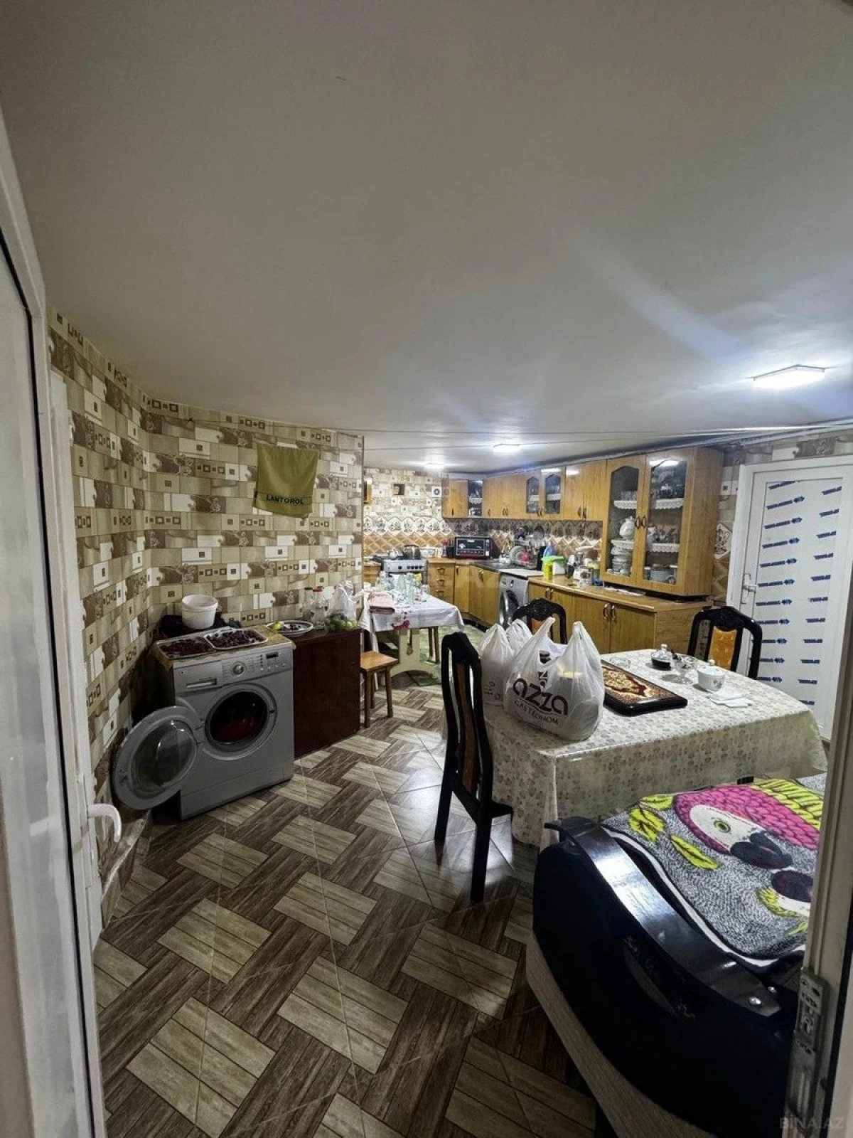 Satılır 4 otaqlı həyət evi 320 m²