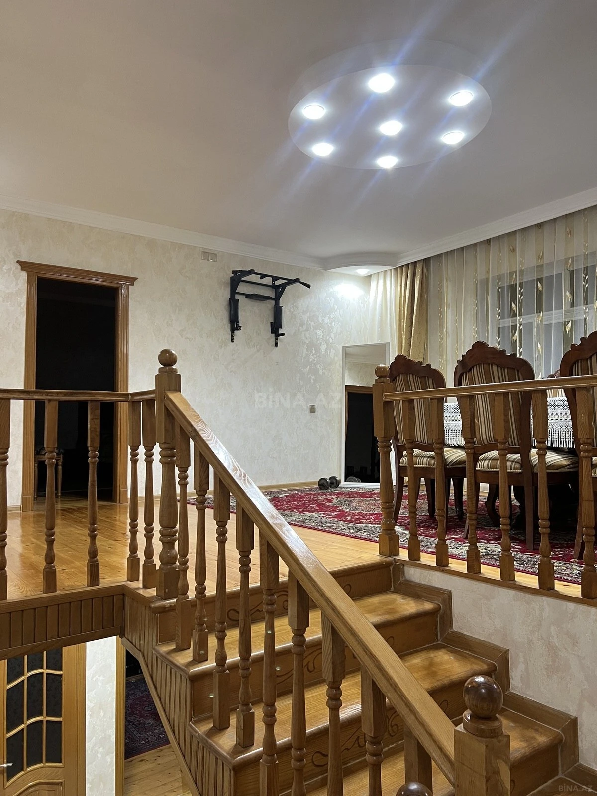 Satılır 4 otaqlı həyət evi 320 m²