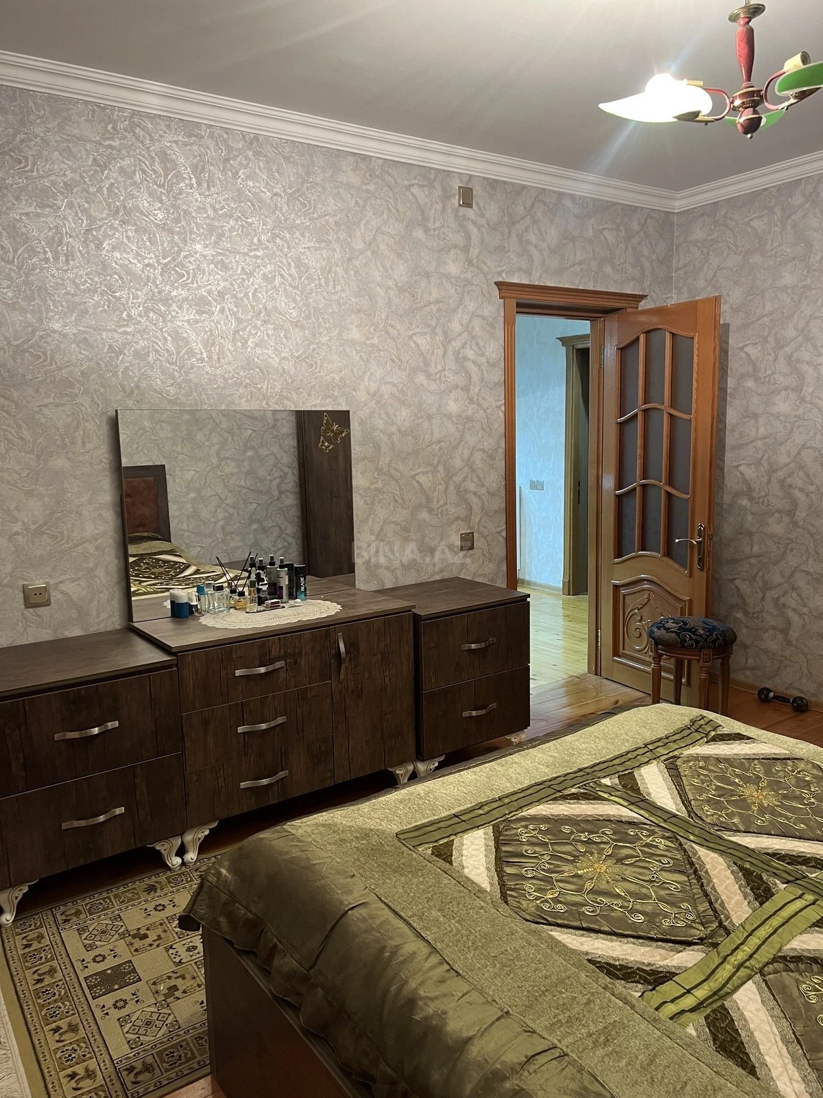 Satılır 4 otaqlı həyət evi 320 m²