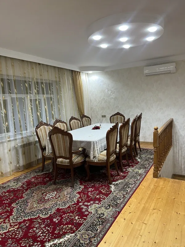 Satılır 4 otaqlı həyət evi 320 m²