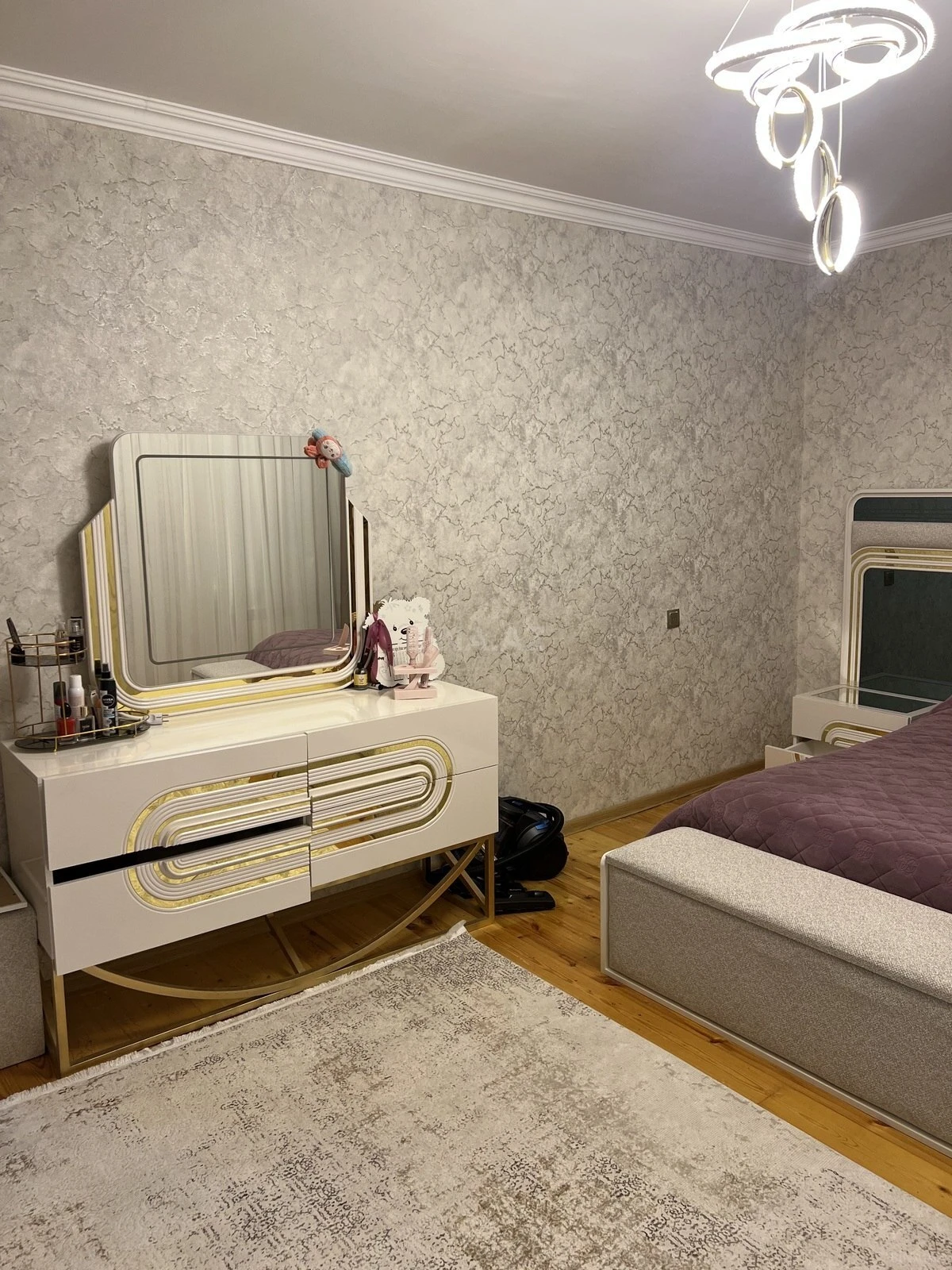 Satılır 4 otaqlı həyət evi 320 m²