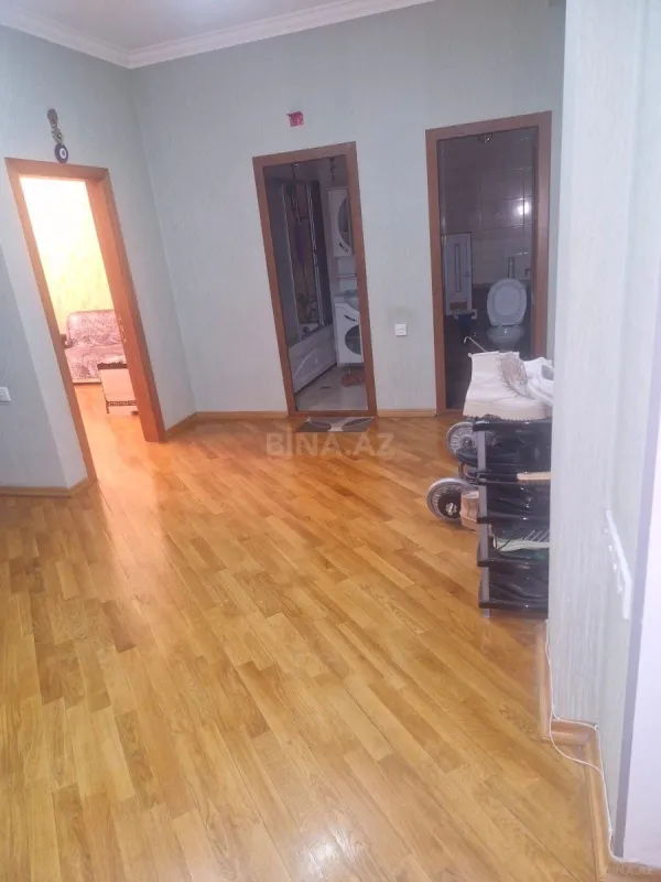Satılır 2 otaqlı mənzil 100 m²