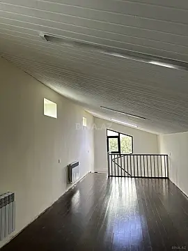 Satılır 4 otaqlı həyət evi 200 m²