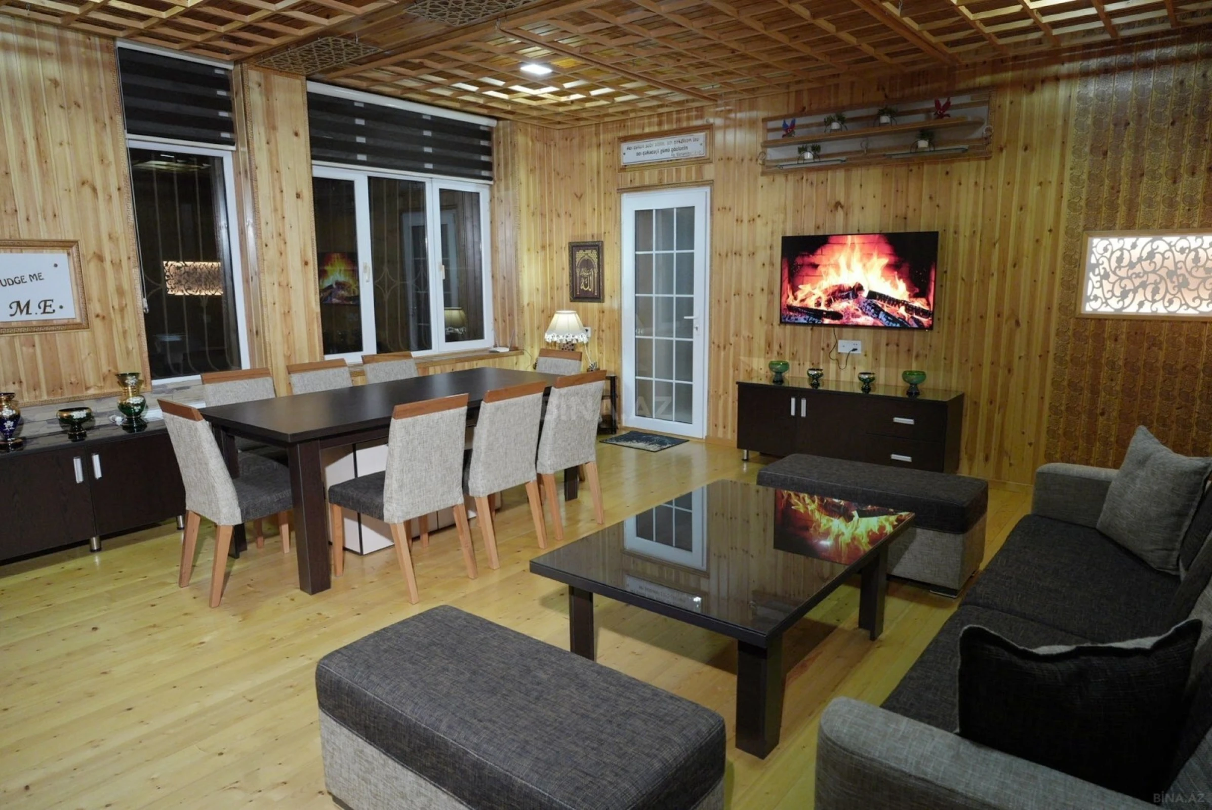 Satılır 8 otaqlı həyət evi 300 m²