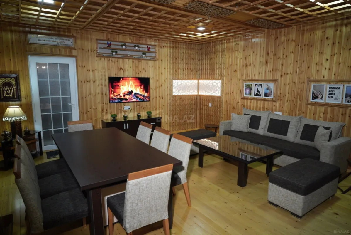 Satılır 8 otaqlı həyət evi 300 m²