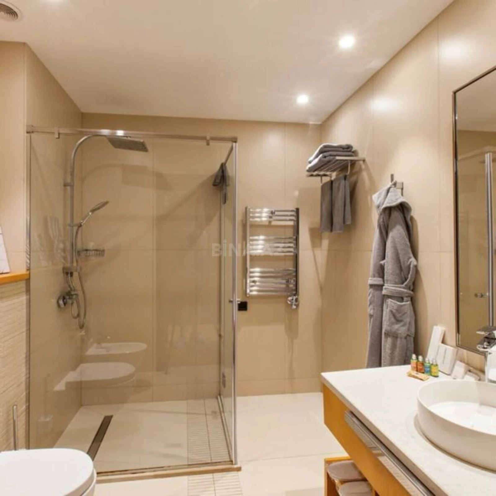 Kirayə verilir 1 otaqlı həyət evi 60 m²