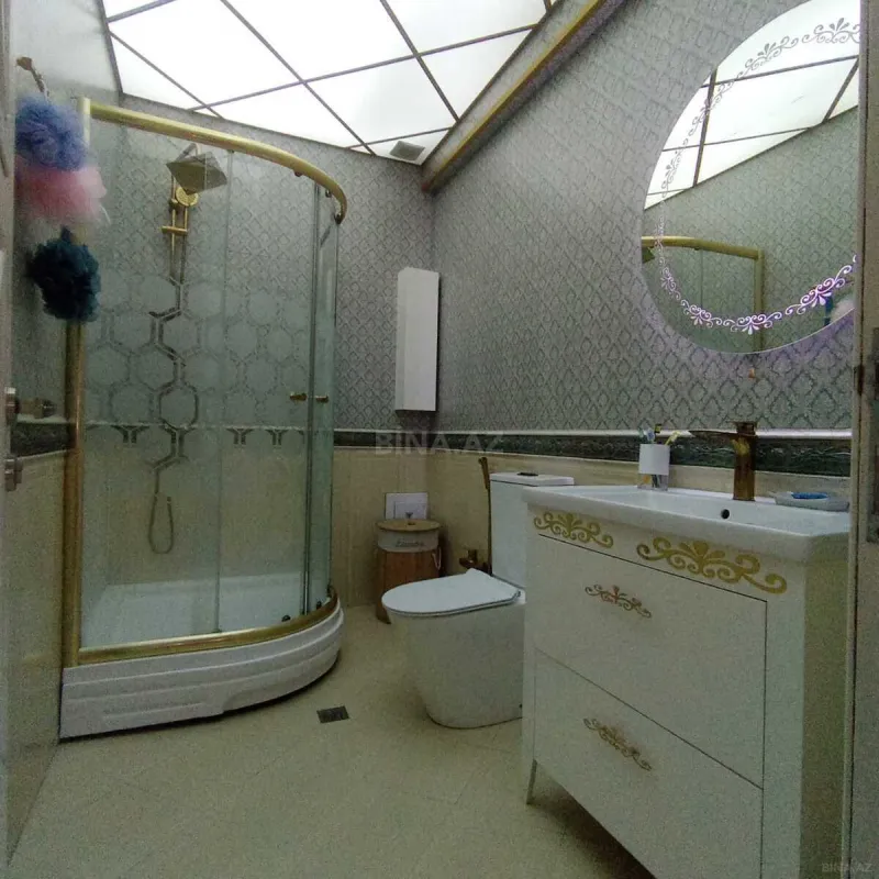 Satılır 3 otaqlı mənzil 105 m²