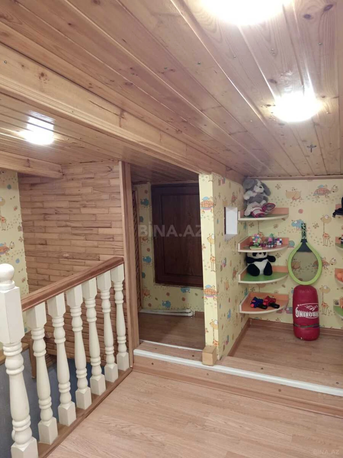 Satılır 3 otaqlı mənzil 105 m²