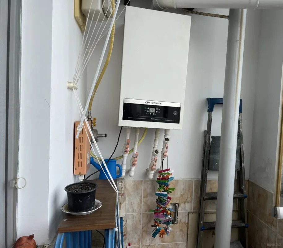 Satılır 2 otaqlı mənzil 82 m²