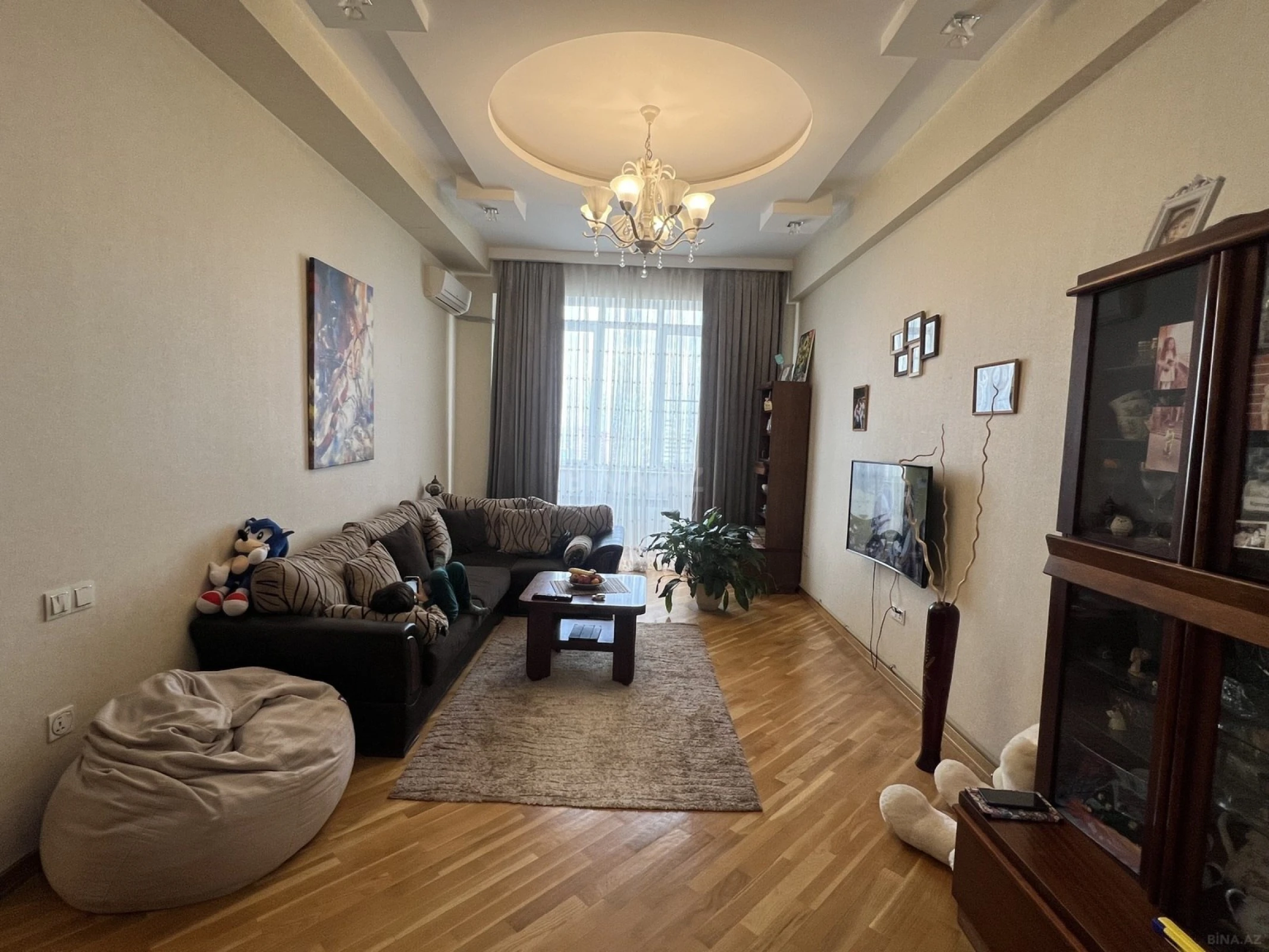 Satılır 2 otaqlı mənzil 82 m²