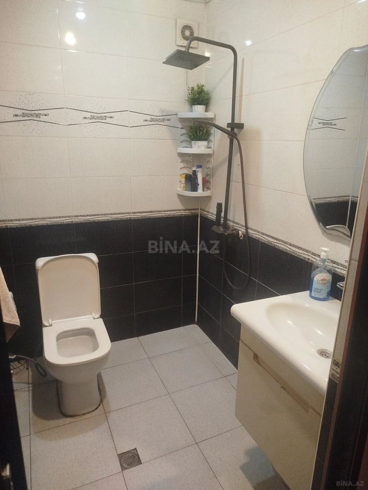 Satılır 2 otaqlı mənzil 70 m²