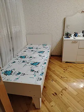 Kirayə verilir 3 otaqlı mənzil 95 m²
