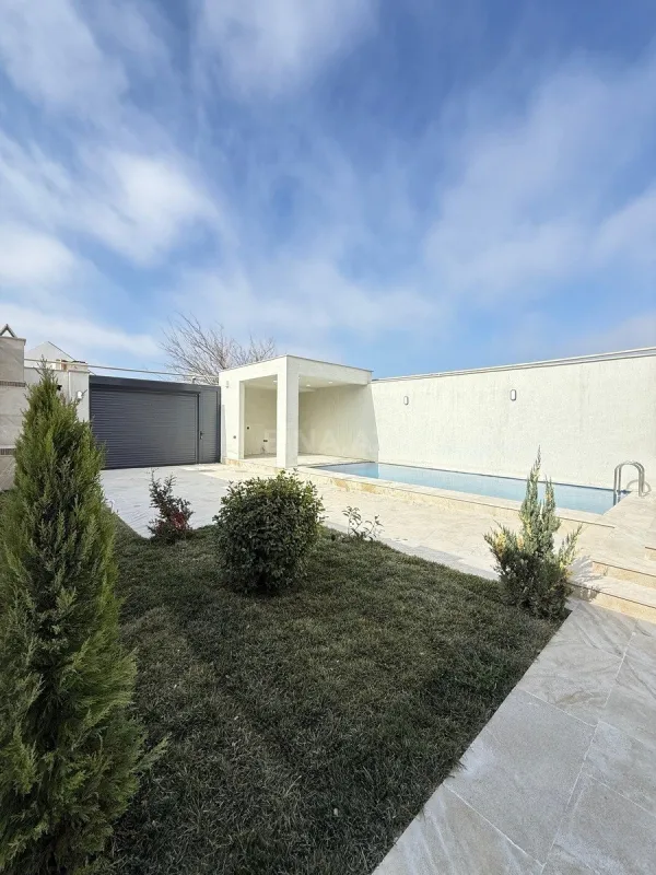 Satılır 4 otaqlı həyət evi 150 m²