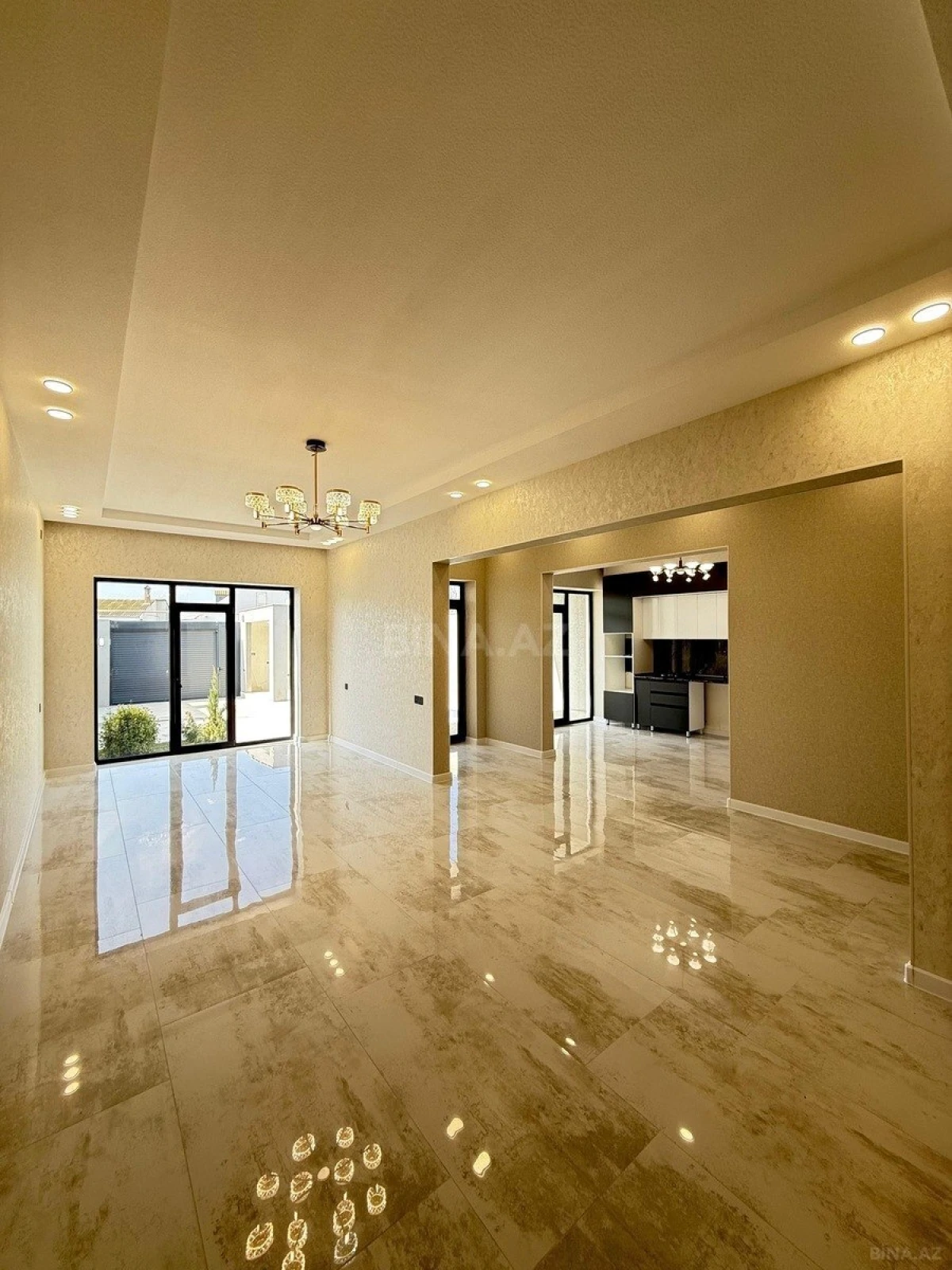 Satılır 4 otaqlı həyət evi 150 m²