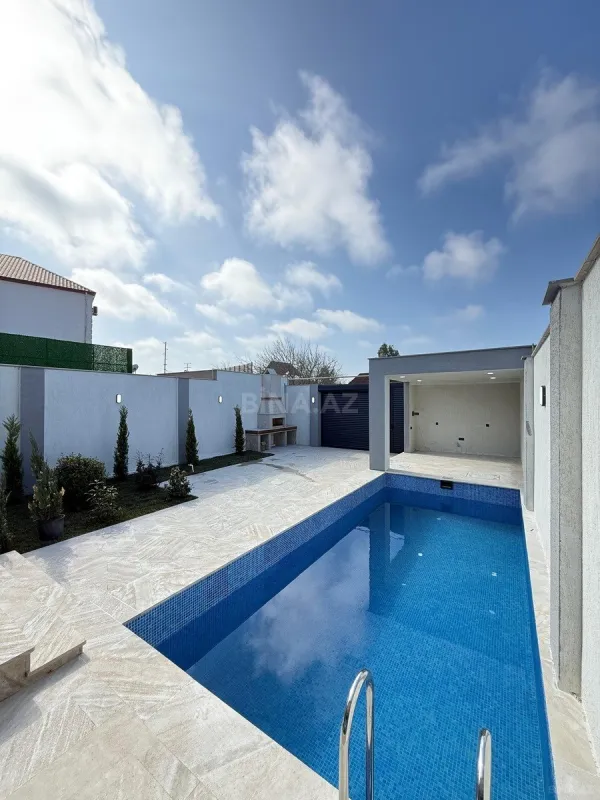 Satılır 4 otaqlı həyət evi 150 m²