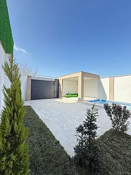 Satılır 4 otaqlı həyət evi 150 m²